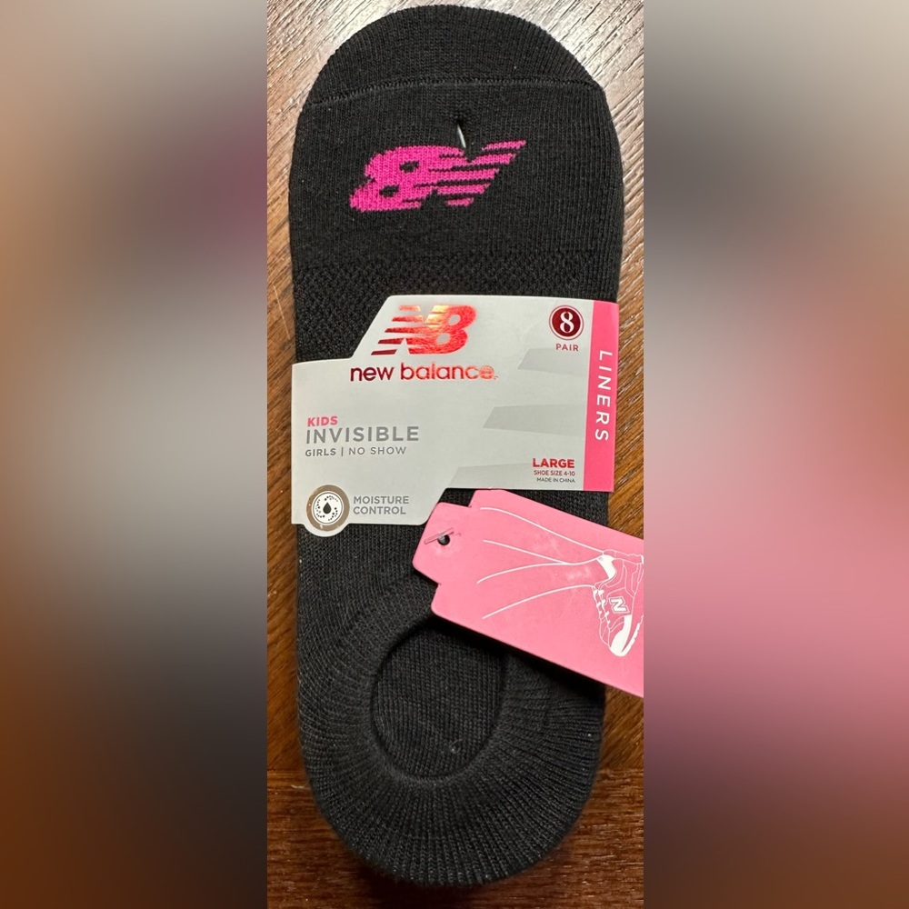 New Balance 8 Pack Girls Black/Pink Invisible No Show Liners NWT Fits sh…